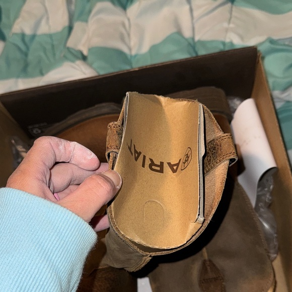 Ariat Men's Rambler Boots - Earth Brown Bomber - Picture 6 of 11